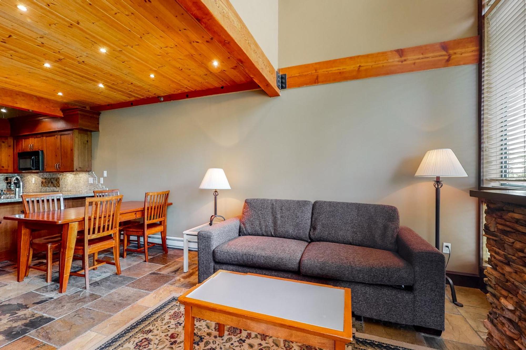 Greystone Lodge Уистлер Номер фото