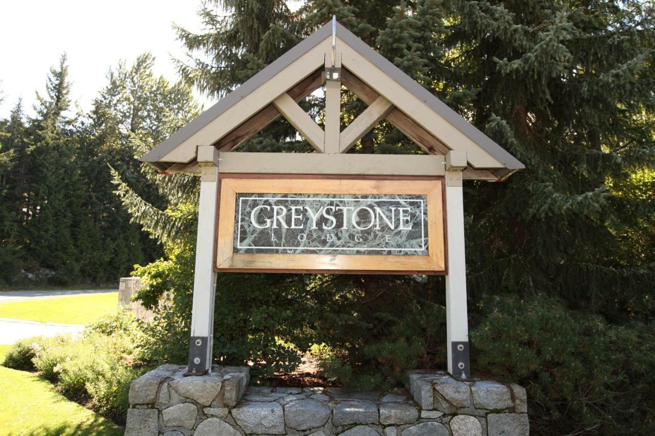 Greystone Lodge Уистлер Экстерьер фото